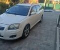 Белый Тойота Авенсис, объемом двигателя 2.2 л и пробегом 277 тыс. км за 6790 $, фото 1 на Automoto.ua