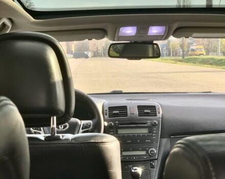 Белый Тойота Авенсис, объемом двигателя 2.2 л и пробегом 186 тыс. км за 7650 $, фото 16 на Automoto.ua