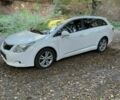 Білий Тойота Авенсіс, об'ємом двигуна 2.2 л та пробігом 241 тис. км за 8200 $, фото 1 на Automoto.ua