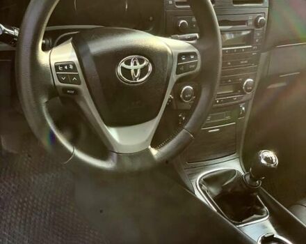 Білий Тойота Авенсіс, об'ємом двигуна 2.2 л та пробігом 186 тис. км за 7650 $, фото 22 на Automoto.ua