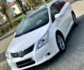 Белый Тойота Авенсис, объемом двигателя 2.22 л и пробегом 188 тыс. км за 7100 $, фото 2 на Automoto.ua