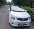 Белый Тойота Авенсис, объемом двигателя 2.23 л и пробегом 201 тыс. км за 5650 $, фото 1 на Automoto.ua