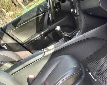 Білий Тойота Авенсіс, об'ємом двигуна 2.2 л та пробігом 186 тис. км за 7650 $, фото 32 на Automoto.ua