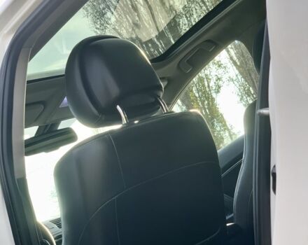 Белый Тойота Авенсис, объемом двигателя 2.2 л и пробегом 186 тыс. км за 7650 $, фото 19 на Automoto.ua