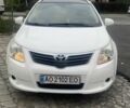 Білий Тойота Авенсіс, об'ємом двигуна 2.2 л та пробігом 241 тис. км за 7200 $, фото 1 на Automoto.ua