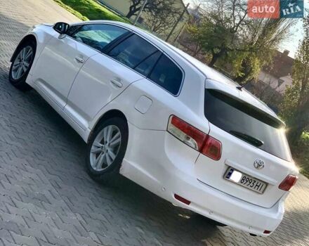 Білий Тойота Авенсіс, об'ємом двигуна 2.2 л та пробігом 186 тис. км за 7650 $, фото 10 на Automoto.ua