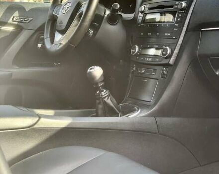 Білий Тойота Авенсіс, об'ємом двигуна 2.2 л та пробігом 186 тис. км за 7650 $, фото 30 на Automoto.ua
