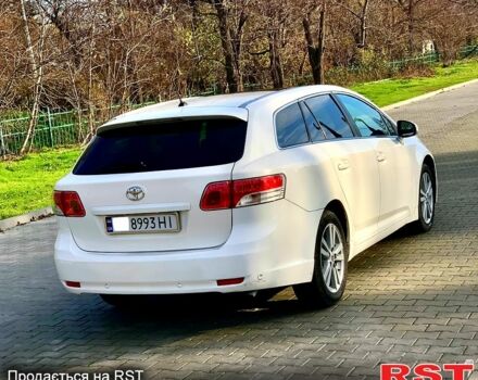 Белый Тойота Авенсис, объемом двигателя 2.2 л и пробегом 186 тыс. км за 7650 $, фото 3 на Automoto.ua