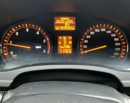 Белый Тойота Авенсис, объемом двигателя 2 л и пробегом 260 тыс. км за 9000 $, фото 4 на Automoto.ua
