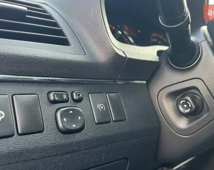 Білий Тойота Авенсіс, об'ємом двигуна 2.2 л та пробігом 259 тис. км за 8990 $, фото 10 на Automoto.ua