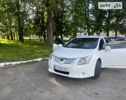 Білий Тойота Авенсіс, об'ємом двигуна 2.2 л та пробігом 212 тис. км за 10750 $, фото 9 на Automoto.ua