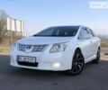 Белый Тойота Авенсис, объемом двигателя 2.2 л и пробегом 193 тыс. км за 9999 $, фото 1 на Automoto.ua