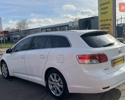 Білий Тойота Авенсіс, об'ємом двигуна 2.2 л та пробігом 259 тис. км за 8990 $, фото 3 на Automoto.ua