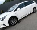 Белый Тойота Авенсис, объемом двигателя 2.2 л и пробегом 380 тыс. км за 8873 $, фото 6 на Automoto.ua