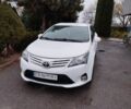 Білий Тойота Авенсіс, об'ємом двигуна 2 л та пробігом 230 тис. км за 8500 $, фото 1 на Automoto.ua