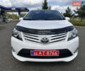 Белый Тойота Авенсис, объемом двигателя 2 л и пробегом 240 тыс. км за 10100 $, фото 2 на Automoto.ua