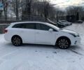 Белый Тойота Авенсис, объемом двигателя 2.23 л и пробегом 294 тыс. км за 10200 $, фото 7 на Automoto.ua