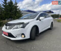 Белый Тойота Авенсис, объемом двигателя 2 л и пробегом 240 тыс. км за 10100 $, фото 15 на Automoto.ua