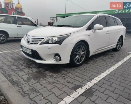 Белый Тойота Авенсис, объемом двигателя 2.23 л и пробегом 197 тыс. км за 10000 $, фото 1 на Automoto.ua