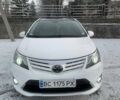 Белый Тойота Авенсис, объемом двигателя 2.23 л и пробегом 294 тыс. км за 10200 $, фото 1 на Automoto.ua