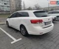 Белый Тойота Авенсис, объемом двигателя 2.23 л и пробегом 197 тыс. км за 10000 $, фото 2 на Automoto.ua