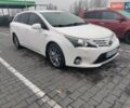 Белый Тойота Авенсис, объемом двигателя 2.23 л и пробегом 197 тыс. км за 10000 $, фото 5 на Automoto.ua