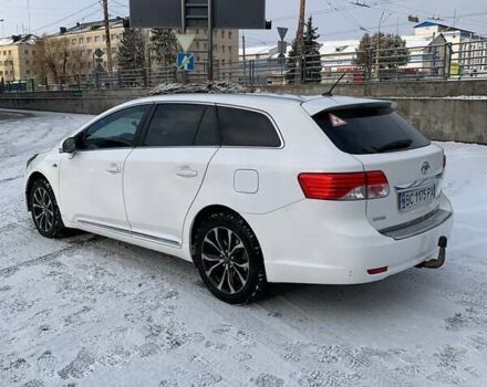Белый Тойота Авенсис, объемом двигателя 2.23 л и пробегом 294 тыс. км за 10200 $, фото 5 на Automoto.ua