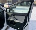 Белый Тойота Авенсис, объемом двигателя 2.23 л и пробегом 294 тыс. км за 10200 $, фото 13 на Automoto.ua