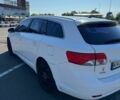 Білий Тойота Авенсіс, об'ємом двигуна 1.8 л та пробігом 259 тис. км за 9500 $, фото 3 на Automoto.ua