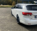Белый Тойота Авенсис, объемом двигателя 2 л и пробегом 300 тыс. км за 9700 $, фото 8 на Automoto.ua