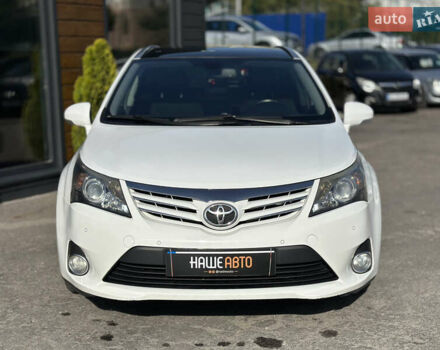 Белый Тойота Авенсис, объемом двигателя 2 л и пробегом 340 тыс. км за 11600 $, фото 3 на Automoto.ua