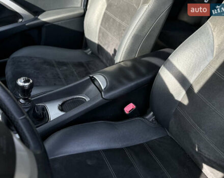 Белый Тойота Авенсис, объемом двигателя 2 л и пробегом 340 тыс. км за 11600 $, фото 41 на Automoto.ua