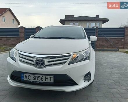 Белый Тойота Авенсис, объемом двигателя 2.2 л и пробегом 283 тыс. км за 11200 $, фото 10 на Automoto.ua