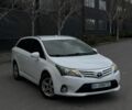 Белый Тойота Авенсис, объемом двигателя 2 л и пробегом 266 тыс. км за 9200 $, фото 1 на Automoto.ua