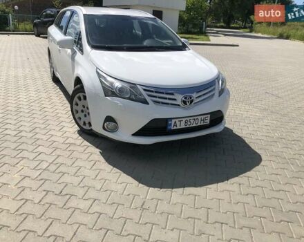 Білий Тойота Авенсіс, об'ємом двигуна 1.8 л та пробігом 236 тис. км за 10500 $, фото 2 на Automoto.ua