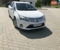 Білий Тойота Авенсіс, об'ємом двигуна 1.8 л та пробігом 236 тис. км за 10500 $, фото 2 на Automoto.ua