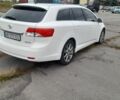 Белый Тойота Авенсис, объемом двигателя 2 л и пробегом 226 тыс. км за 9600 $, фото 3 на Automoto.ua