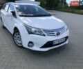 Белый Тойота Авенсис, объемом двигателя 1.8 л и пробегом 236 тыс. км за 10500 $, фото 1 на Automoto.ua