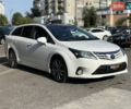 Белый Тойота Авенсис, объемом двигателя 2 л и пробегом 340 тыс. км за 11600 $, фото 5 на Automoto.ua