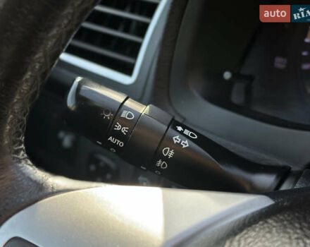 Белый Тойота Авенсис, объемом двигателя 2 л и пробегом 340 тыс. км за 11600 $, фото 35 на Automoto.ua