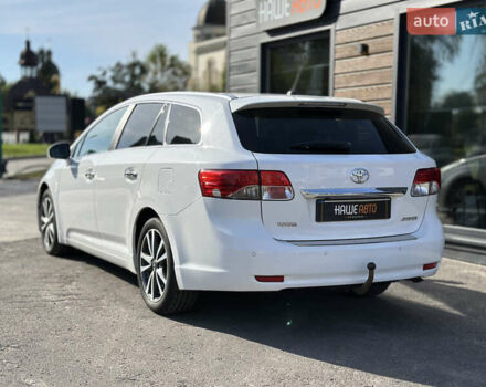 Белый Тойота Авенсис, объемом двигателя 2 л и пробегом 340 тыс. км за 11600 $, фото 10 на Automoto.ua