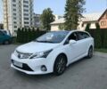 Белый Тойота Авенсис, объемом двигателя 2 л и пробегом 191 тыс. км за 12800 $, фото 1 на Automoto.ua