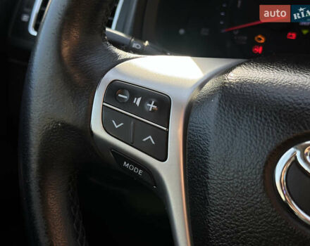 Белый Тойота Авенсис, объемом двигателя 2 л и пробегом 340 тыс. км за 11600 $, фото 33 на Automoto.ua