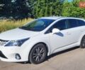 Белый Тойота Авенсис, объемом двигателя 1.8 л и пробегом 255 тыс. км за 10800 $, фото 1 на Automoto.ua