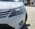 Білий Тойота Авенсіс, об'ємом двигуна 1.8 л та пробігом 236 тис. км за 10500 $, фото 4 на Automoto.ua