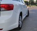Белый Тойота Авенсис, объемом двигателя 2 л и пробегом 276 тыс. км за 11500 $, фото 4 на Automoto.ua