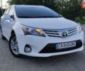 Белый Тойота Авенсис, объемом двигателя 2 л и пробегом 276 тыс. км за 11500 $, фото 1 на Automoto.ua