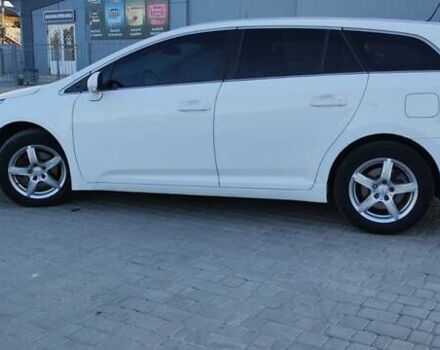 Белый Тойота Авенсис, объемом двигателя 2 л и пробегом 276 тыс. км за 11500 $, фото 12 на Automoto.ua