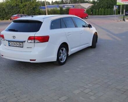 Белый Тойота Авенсис, объемом двигателя 2 л и пробегом 276 тыс. км за 11500 $, фото 6 на Automoto.ua