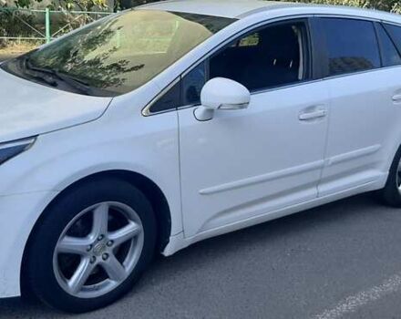 Білий Тойота Авенсіс, об'ємом двигуна 2.23 л та пробігом 210 тис. км за 12800 $, фото 2 на Automoto.ua